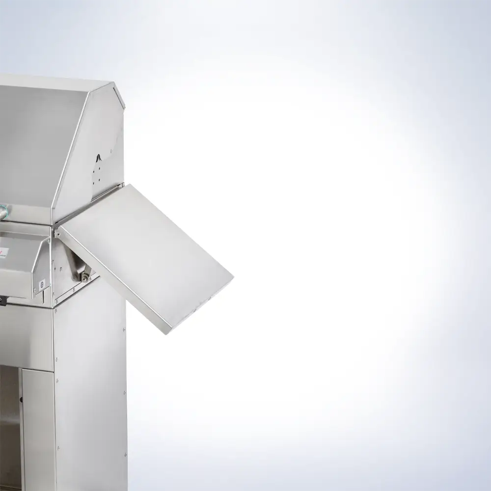 ElectriChef Emerald 24" Grill Side