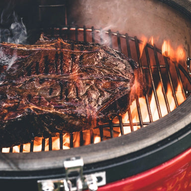 Kamado Joe KJ23RHC Zoomed in View of Steak on Grill