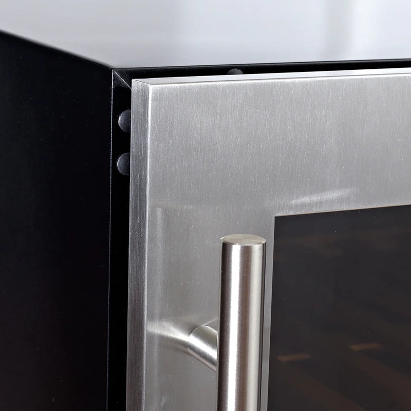 Close-up of the KingsBottle KBU265DX stainless steel handle attached to the glass door for a sleek modern look.