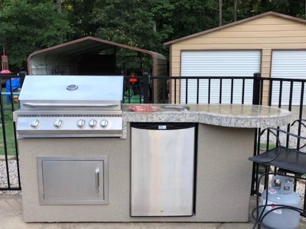 KoKoMo Maui 7.6 BBQ Island Front View