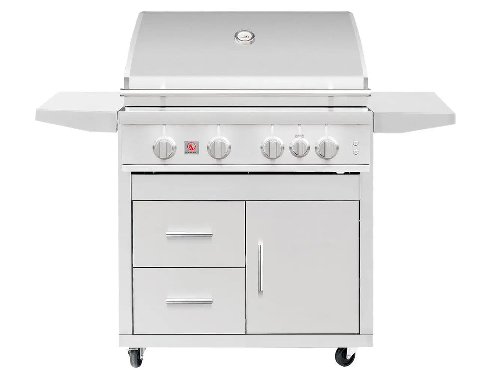 Summerset Sizzler Pro 32" Built‑In Grill with Infrared in a Deluxe Cart Closed Lid