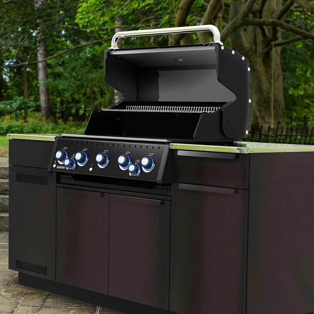 Broil King Baron 590i Grill Center with side burner, lid open