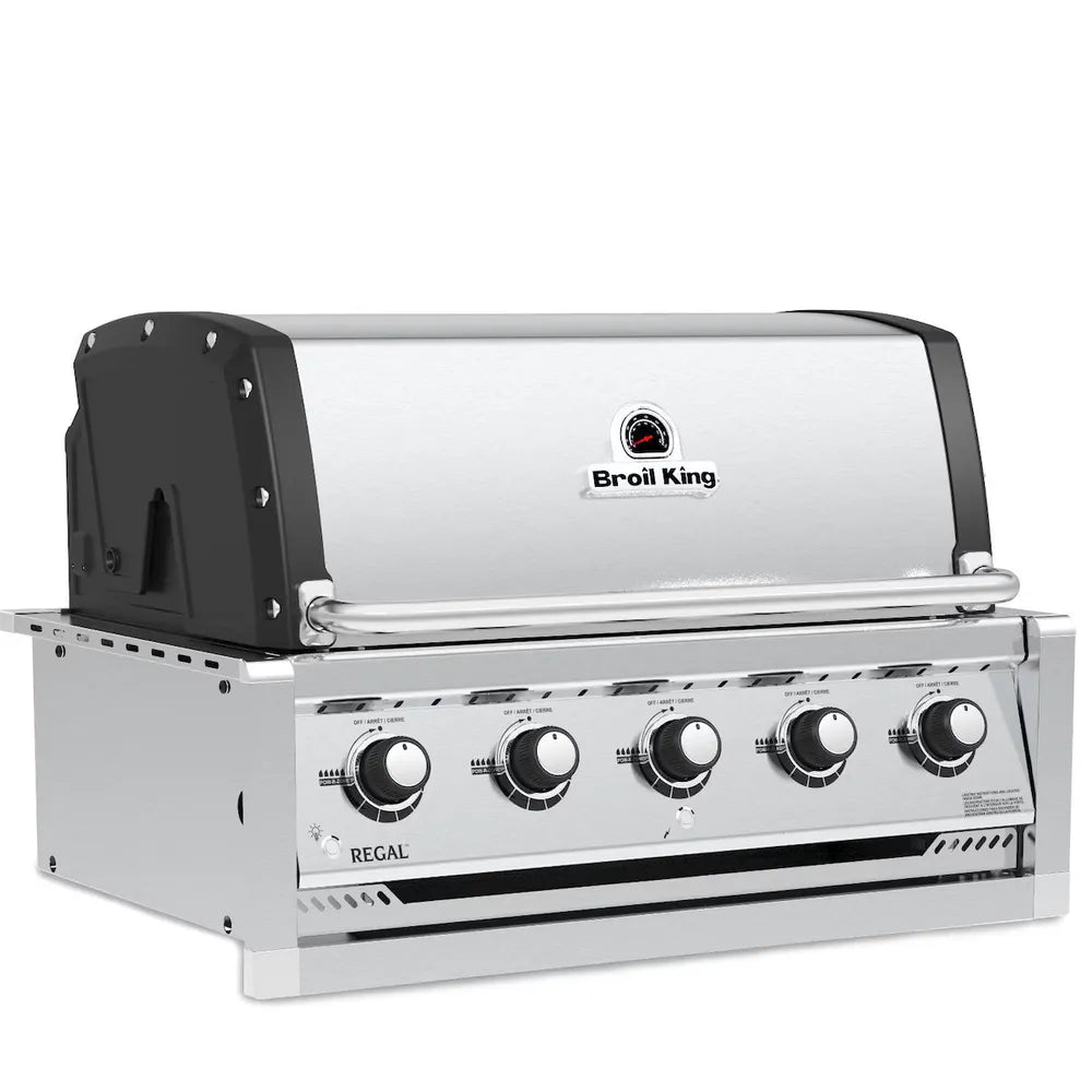 Broil King Regal S520 built-in 5-burner gas grill, angled view