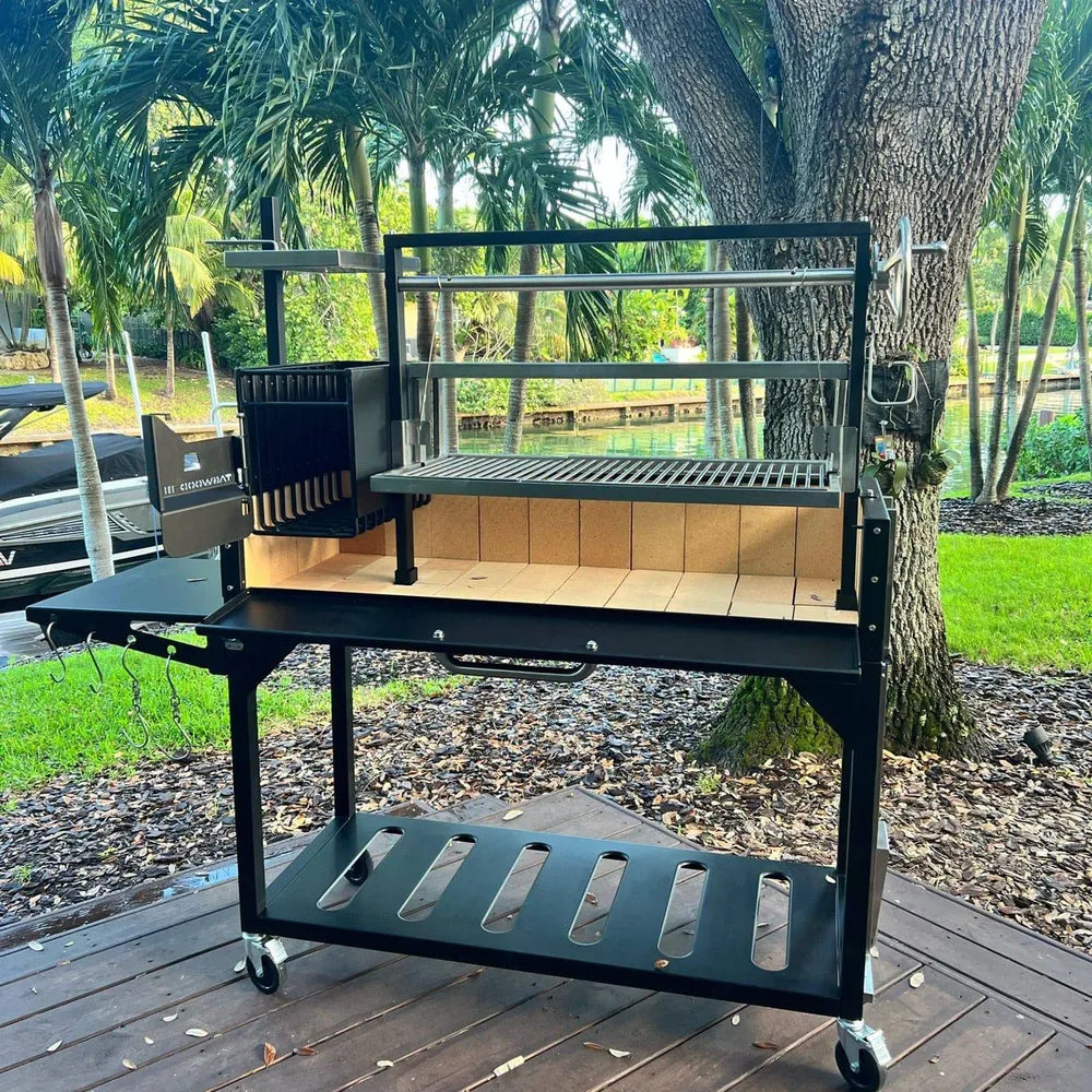 Tagwood BBQ03SI Santa Maria grill open firebox with adjustable cooking grates