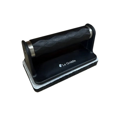 Le Griddle LGCLEAN cleaning handle kit with scrub pad, angled view