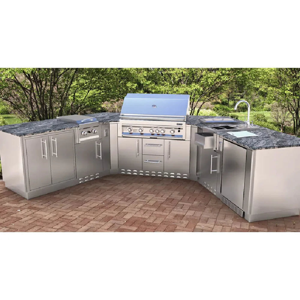 L-shaped outdoor kitchen with Sunstone stainless cabinets, grill, sink, and SAC20CSDR 20-inch right-door appliance cabinet in corner layout.