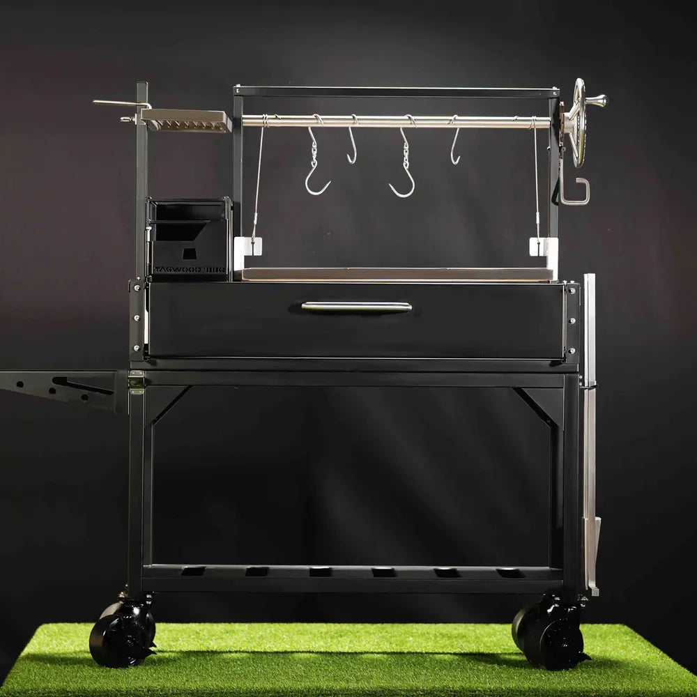 Tagwood BBQ03SI Santa Maria grill with open firebox and adjustable height grate