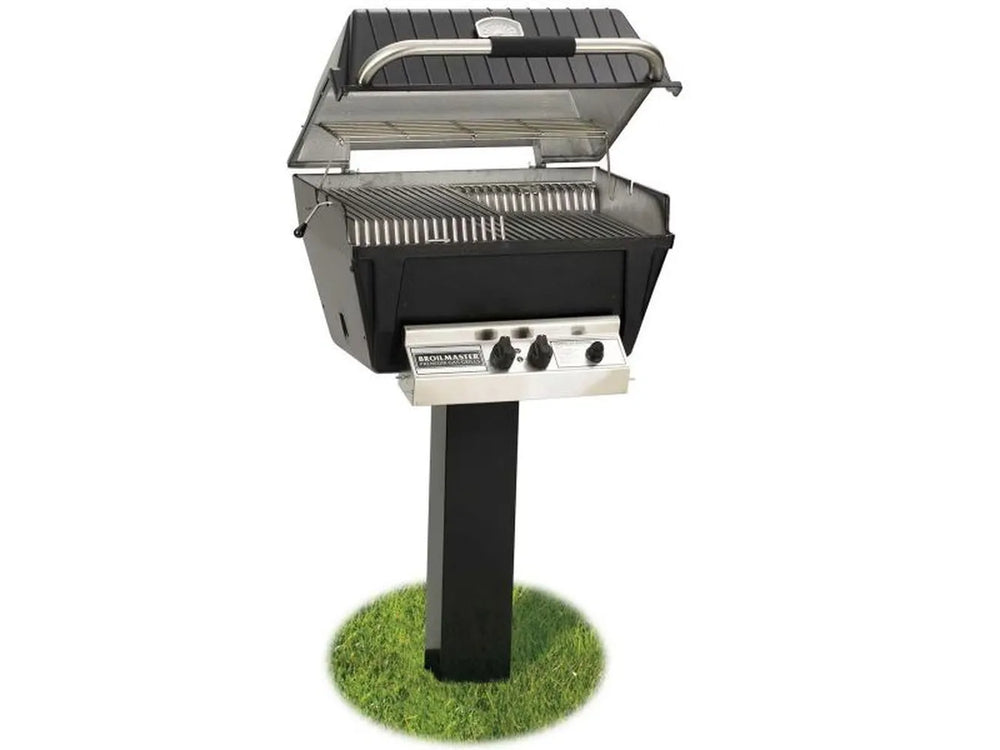 Broilmaster P4X 24" Gas Grill Head, Bowtie Burner on Black In-Ground Patio Post