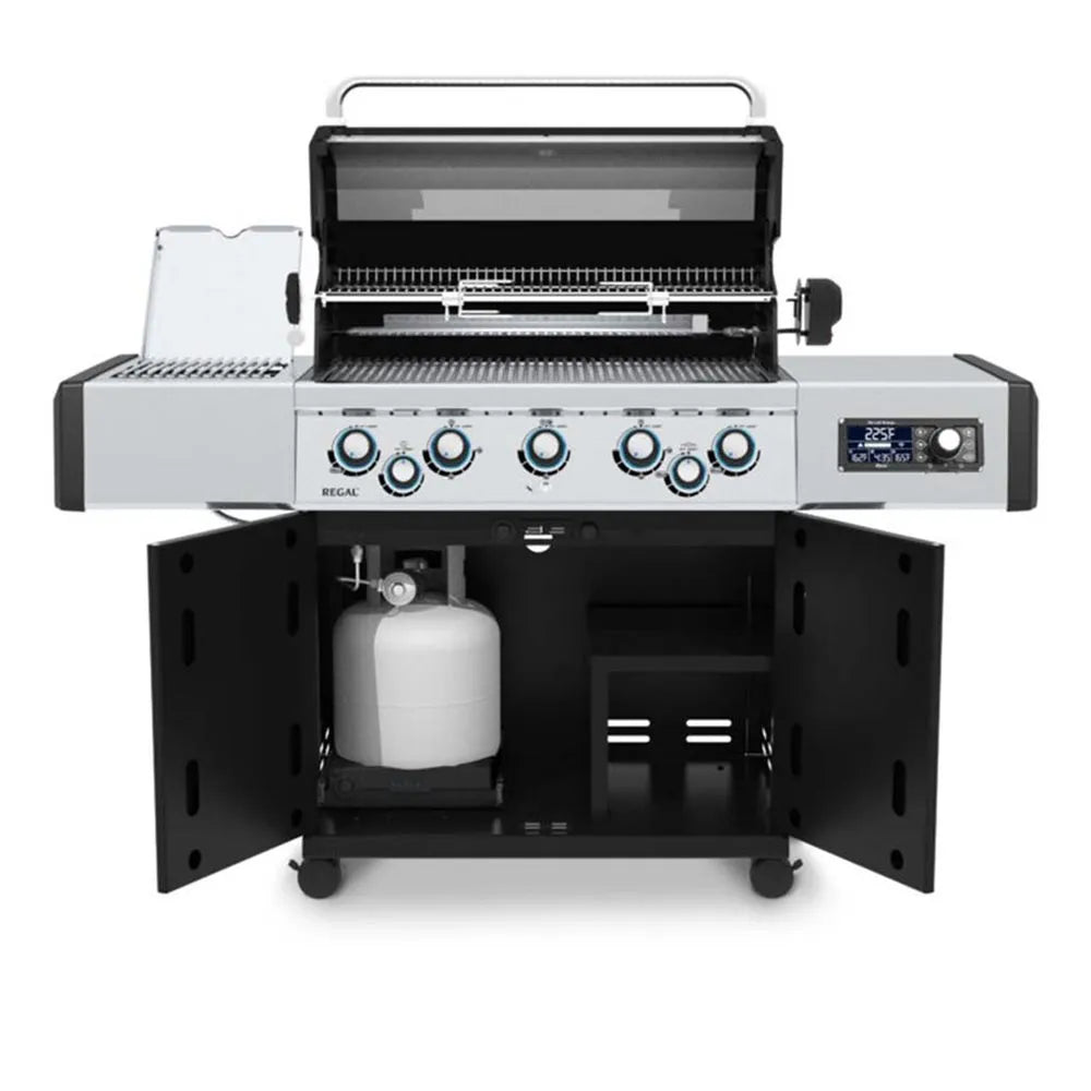 Broil King Regal Q 590 Pro IR smart gas grill with lid open