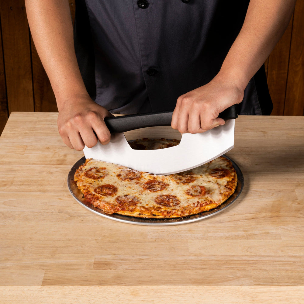 Blackstone 4 Piece Essentials Pizza Kit with Peel